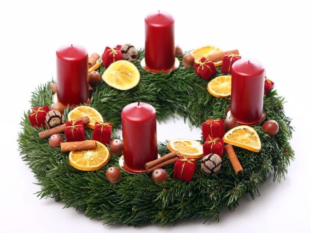 Adventní věnec: kouzelná součást adventu Adventní věnec: kouzelná součást adventu