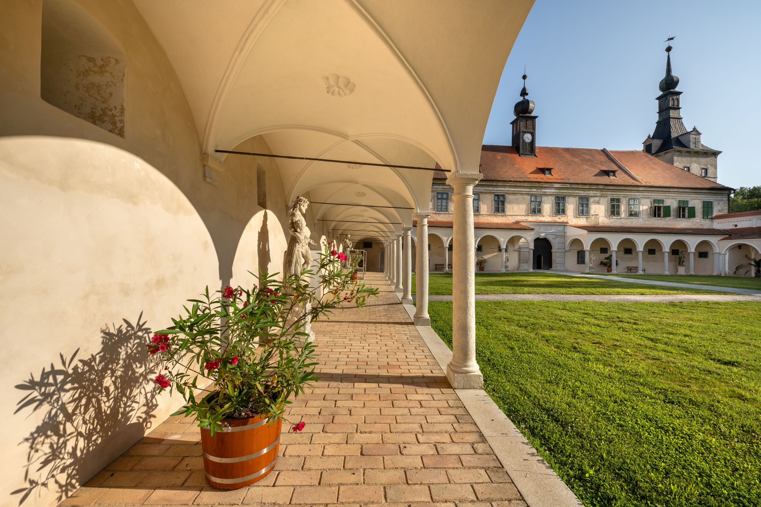 uhercice zdroj archiv npu
