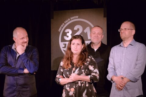 321Jedem host kavka