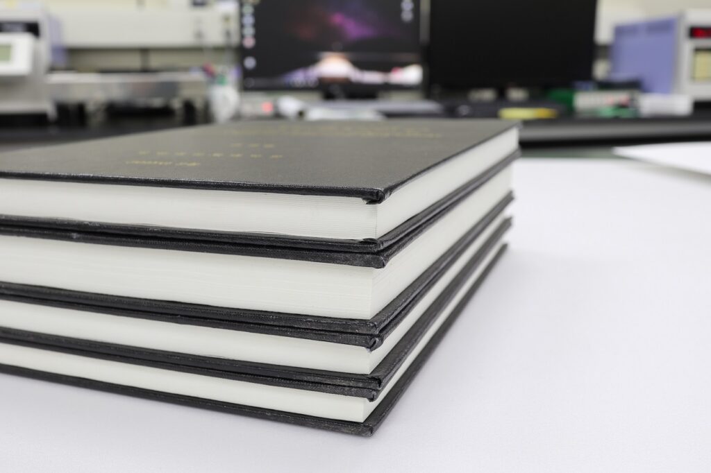 tomados.cz OFF Vazba diplomove prace v praze muze byt do 3 hodin od objednani 2 vazba diplomovych praci praha (1)