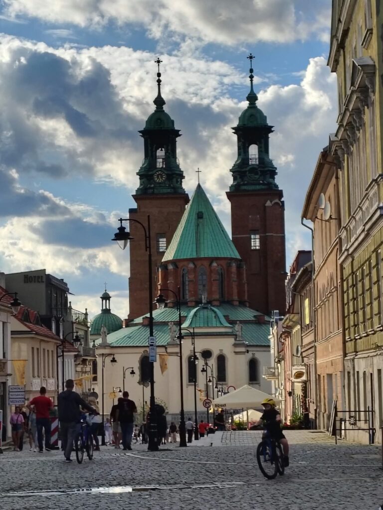 Polsko Gniezno Hnezdno bazilika